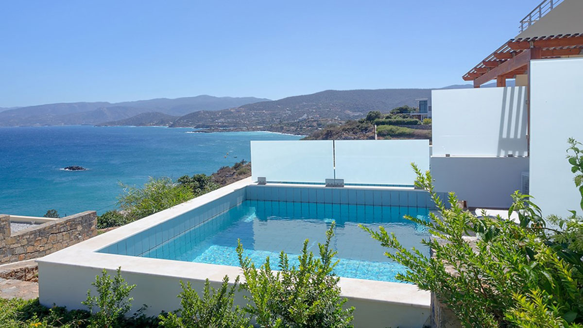 Suite 1Bedroom side sea view with pool