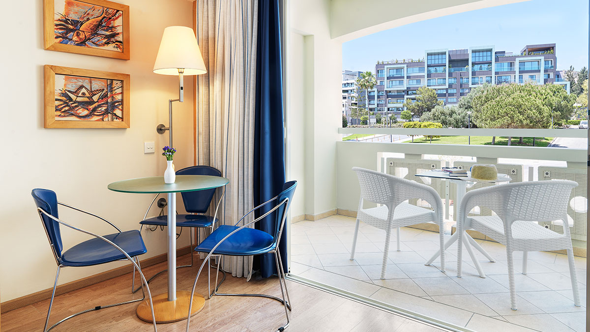 Executive Inland View