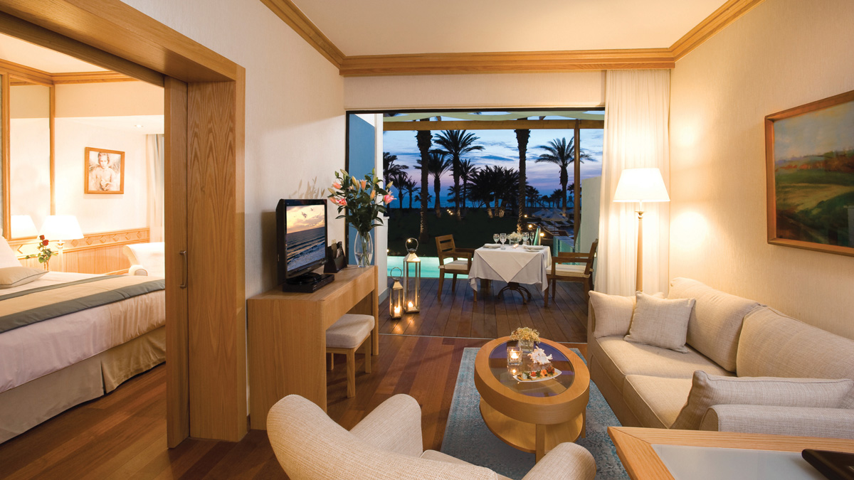 Executive One Bedroom Suite Sea View with Private Pool