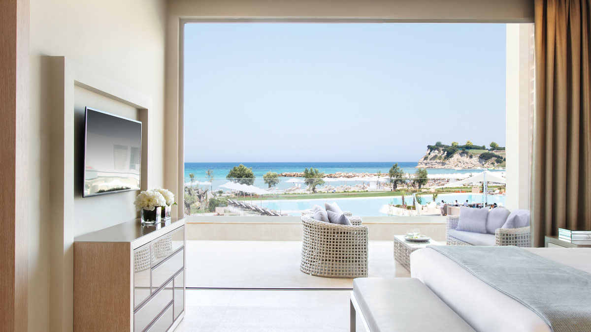 Deluxe One Bedroom Suite Grand Balcony Sea View