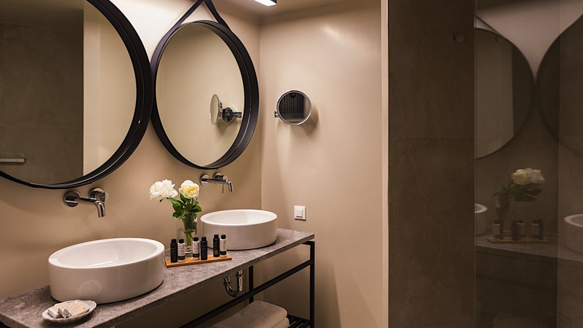 Suite 1Bedroom Main Building