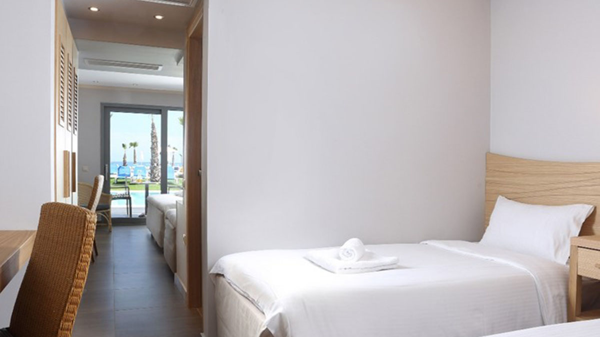 Suite Sea View Sharing Pool 