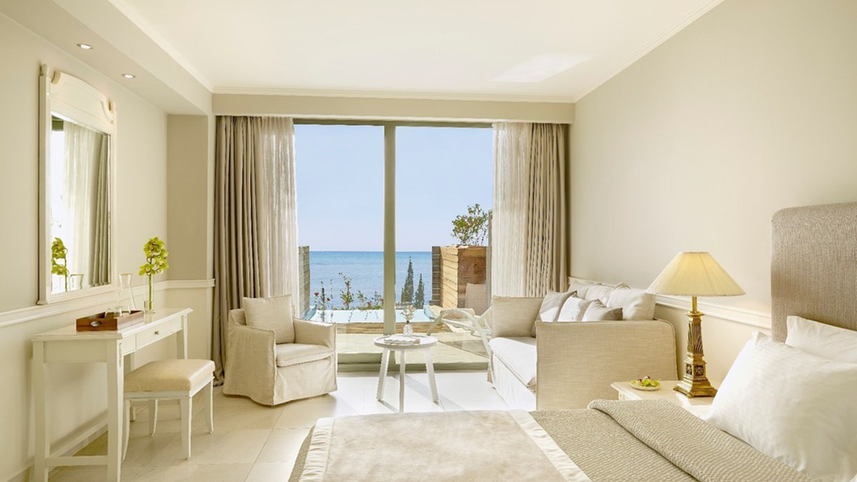 Deluxe Room with Private Plunge Pool