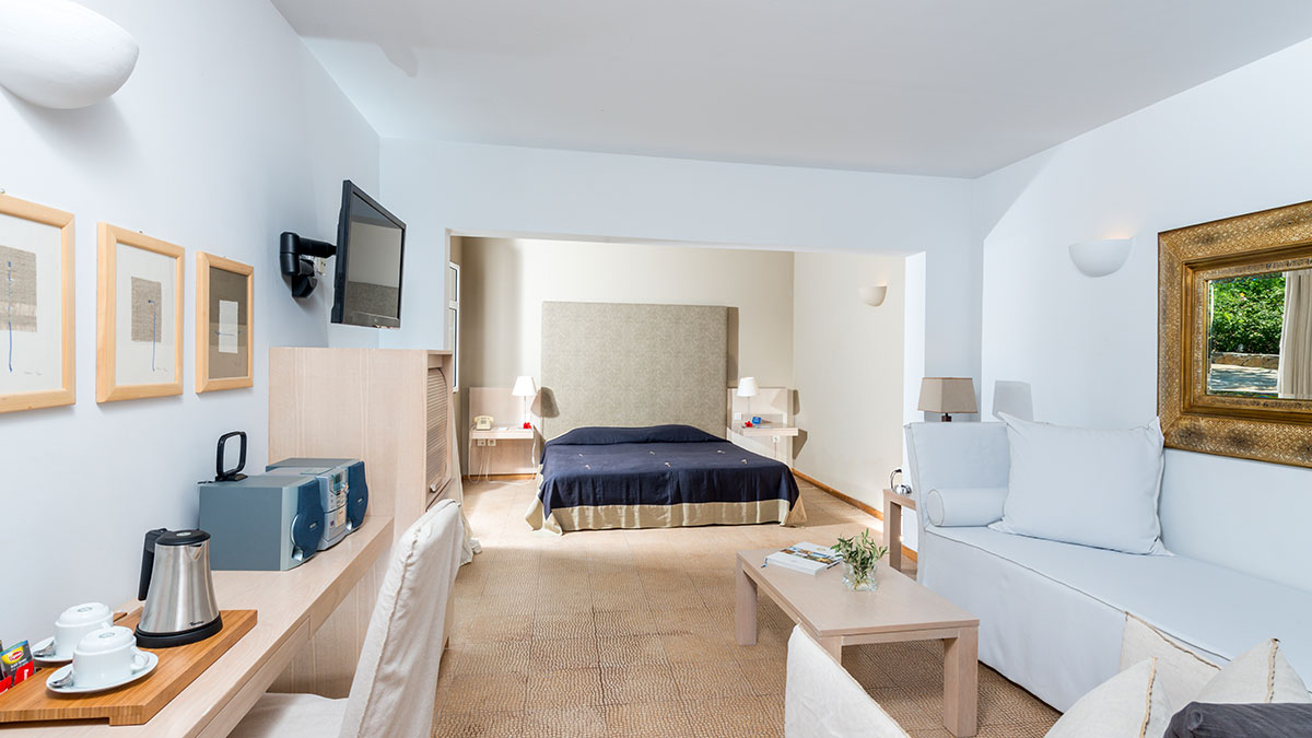 Superior Bungalow Garden View 