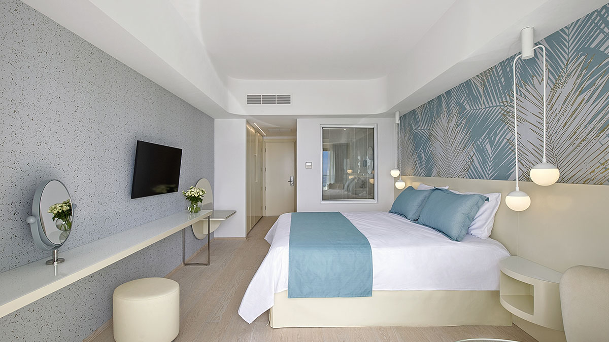 Superior Inland View