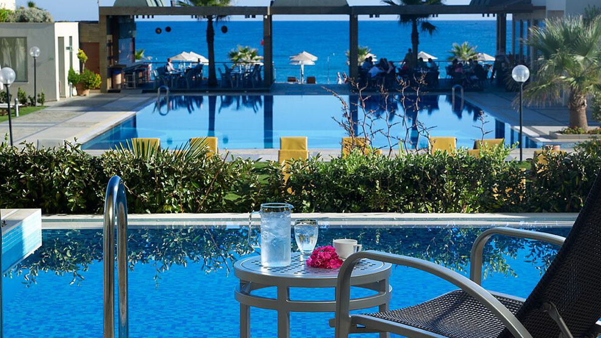 Double Imperial Private Pool 