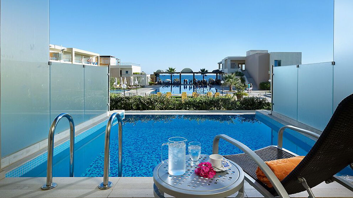 Double Imperial Private Pool 