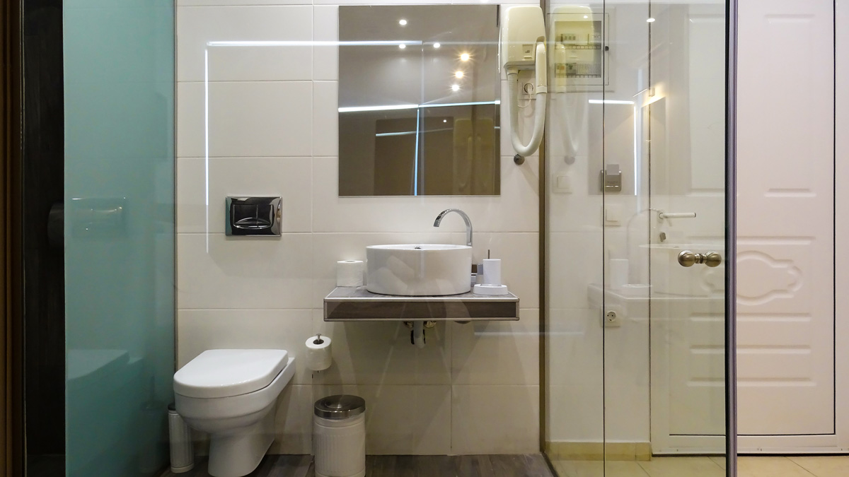 Luxury Garden View Room