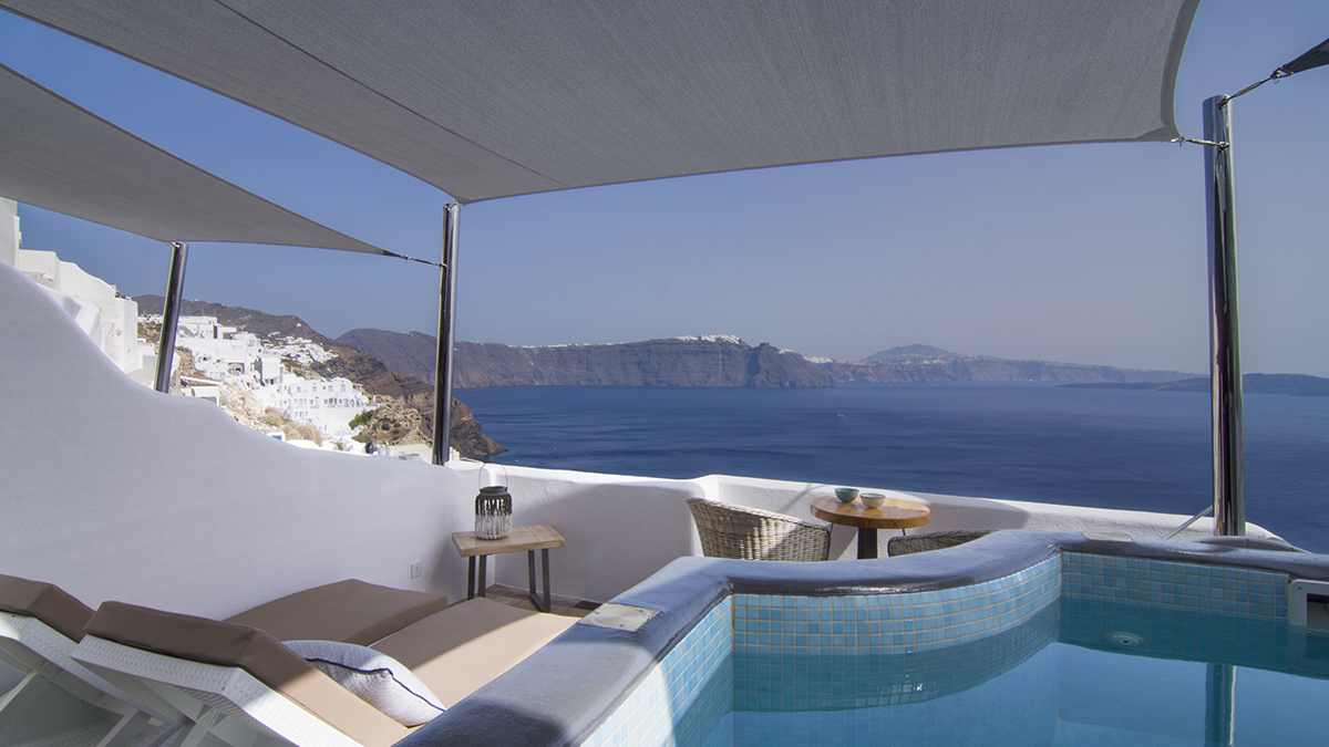 Legend Suite with Outdoor Hot Tub Caldera View 