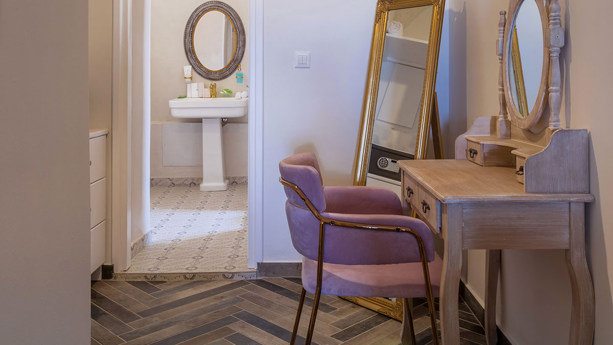 Belvedere Suite with Outdoor Hot Tub 