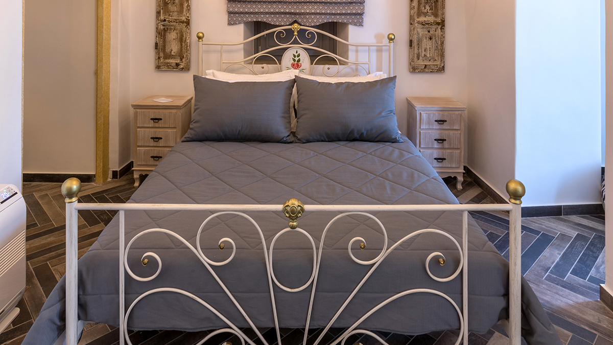 Belvedere Suite with Outdoor Hot Tub 