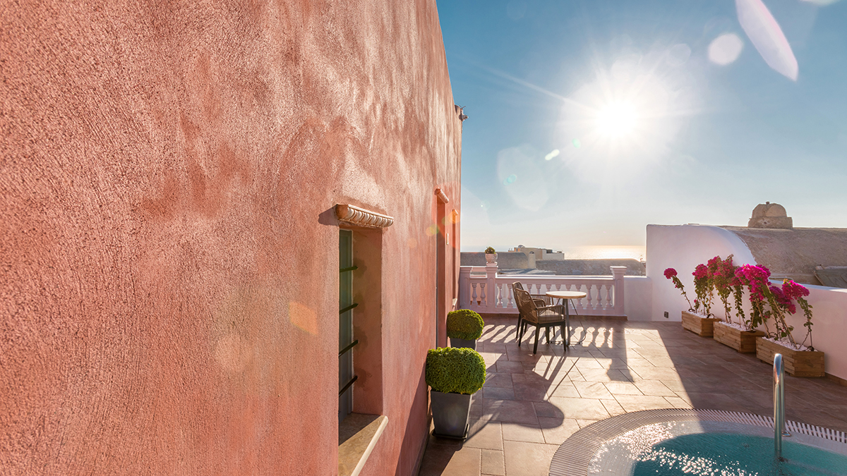 Deluxe Suite with Swimming Pool 