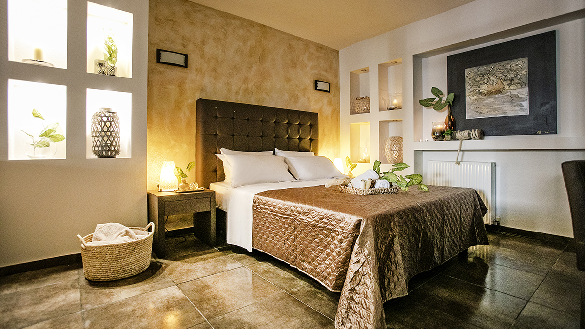 Blue Villa with Private Pool & Guest Studio