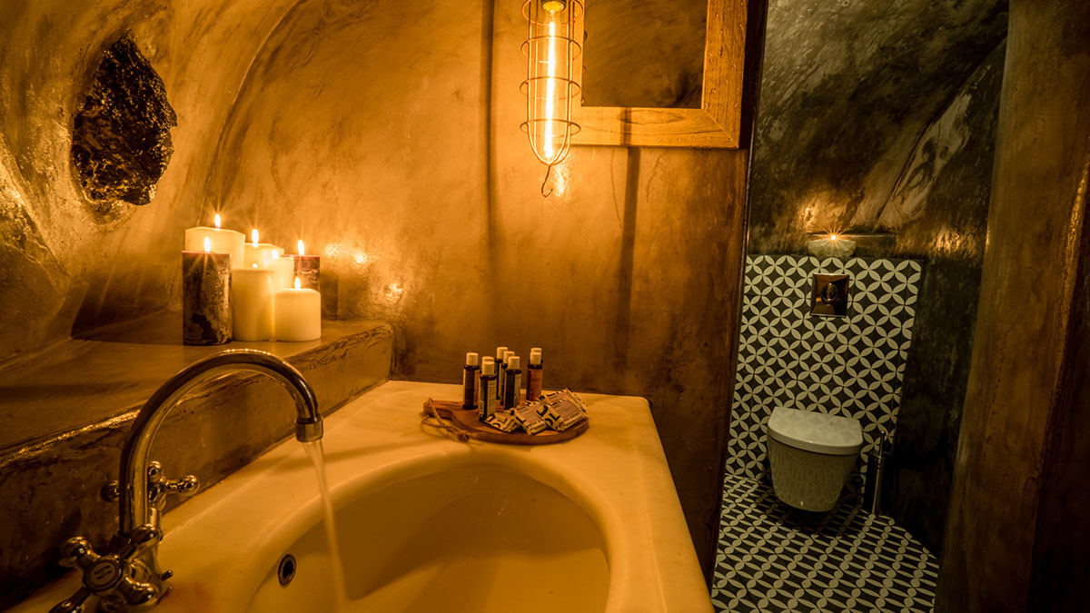 Earth Suite with Jacuzzi Sea View