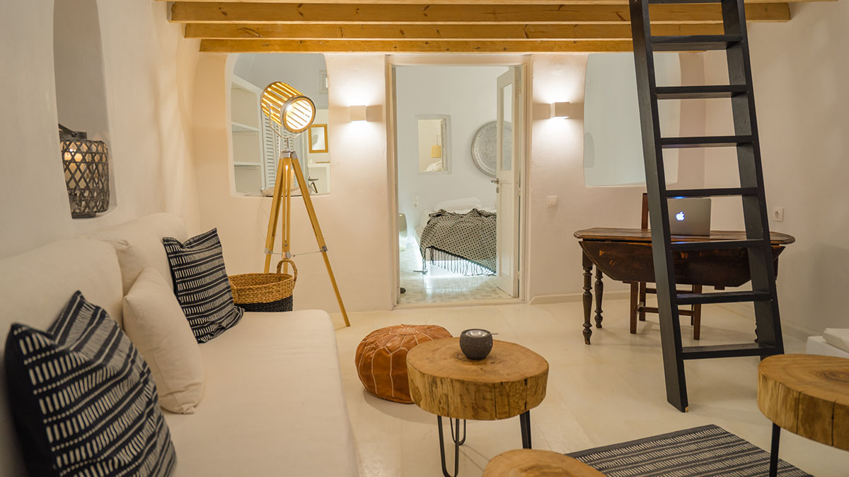 Earth Suite with Jacuzzi Sea View