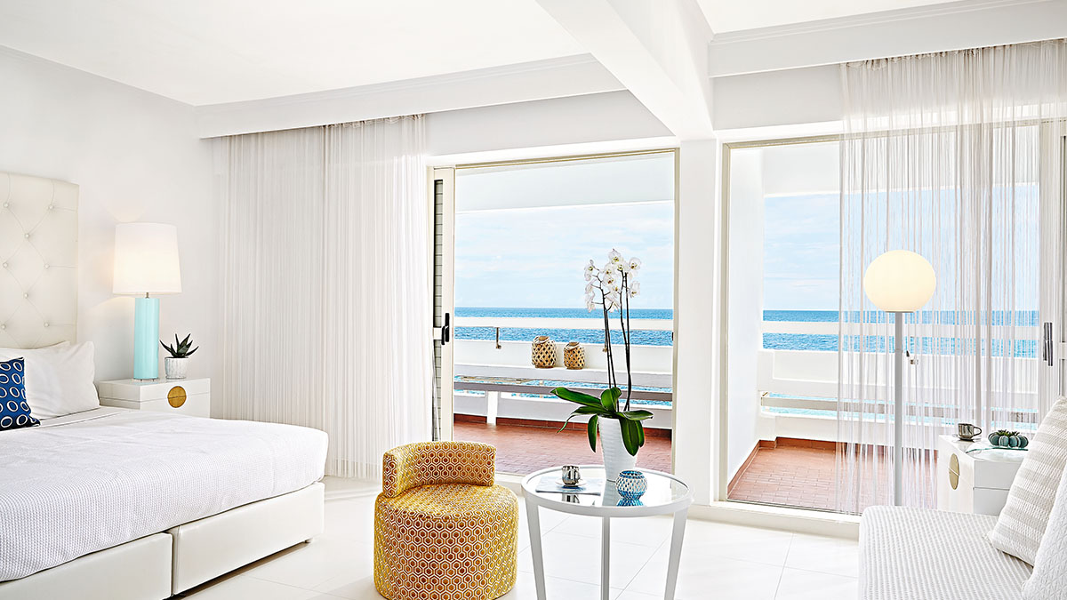 LUX.ME Guestroom Sea View