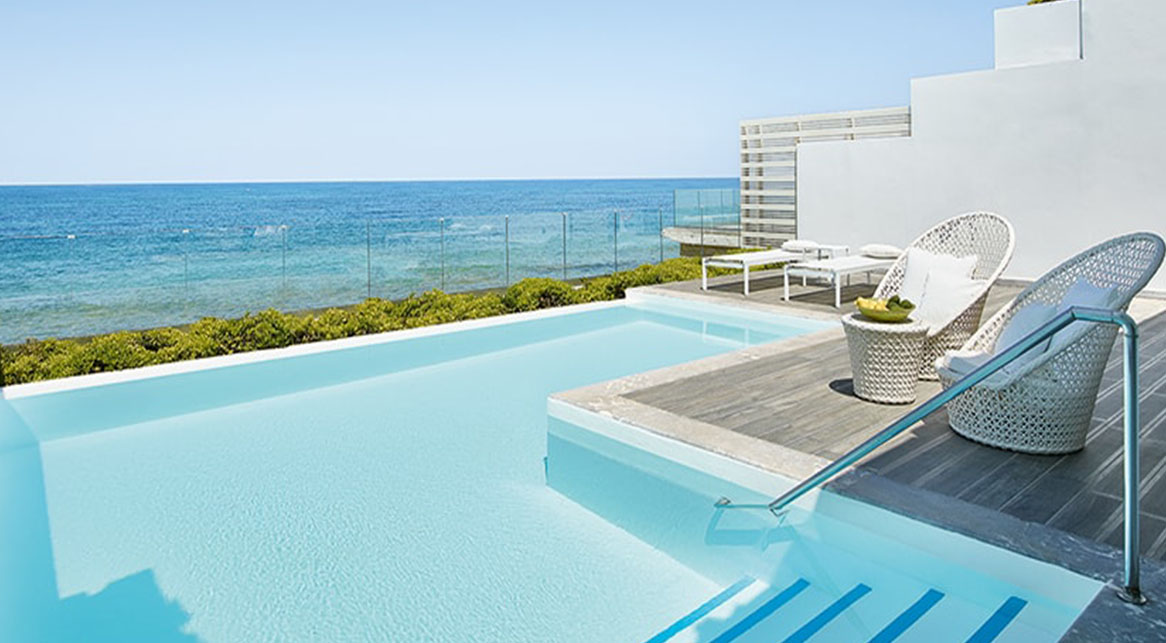 Villa White Seafront Prive Pool Direct Beach Access