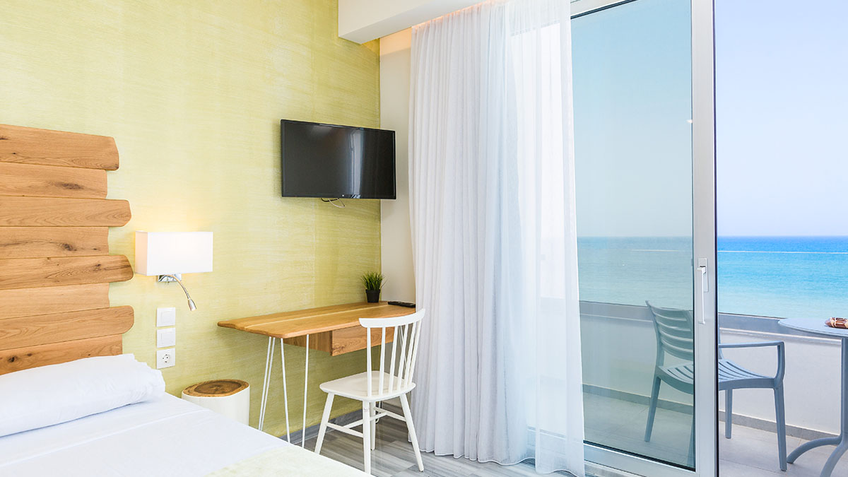 Deluxe Suite Sea View on top floor