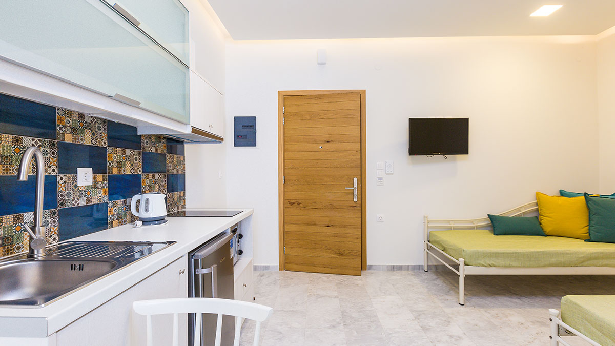 Superior Apartment Side sea View on top floor