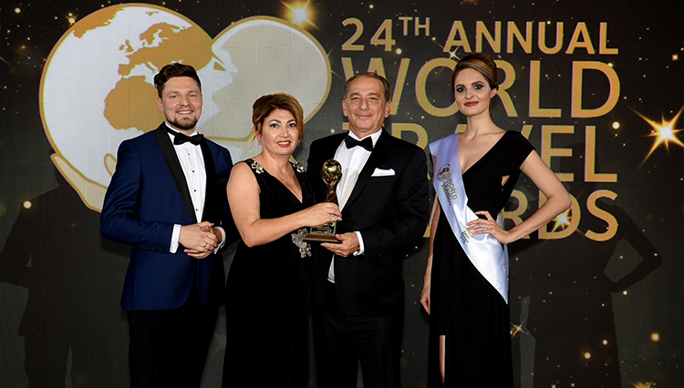 Beleon Tours honored as Greece's Leading Travel Agency 2017 